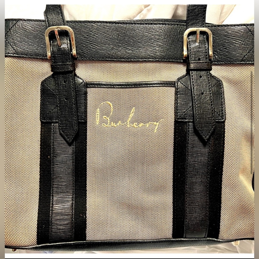 ⭐️ SALE ⭐️ Burberry Canvas and Leather Tote - Picture 3 of 13